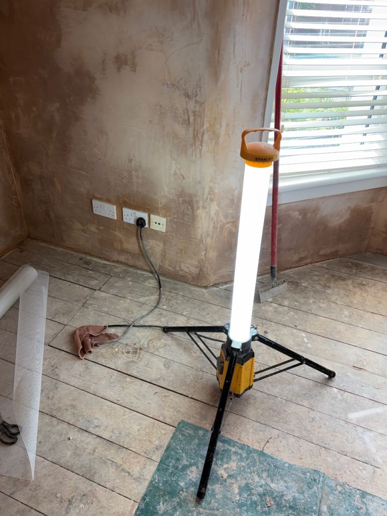 Plasterers work light. 