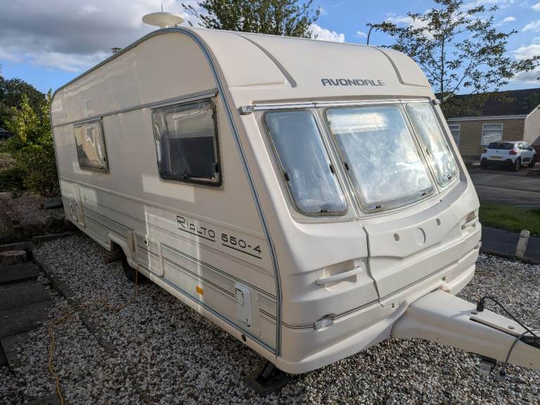 Avondale Rialto 550-4 Millennium Edition 