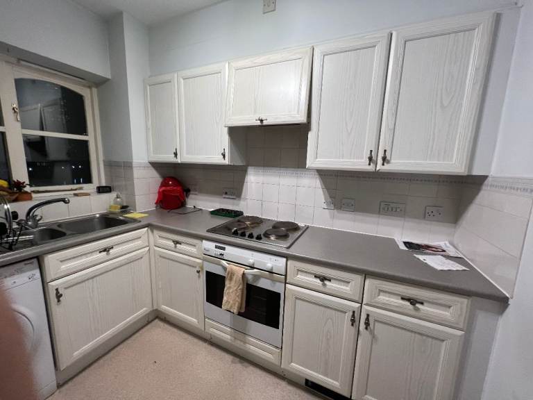 2 bed flat in Wheatsheaf Close, London NO COMPANY LETS / NO THIRD PARTIES / NO AGENTS
