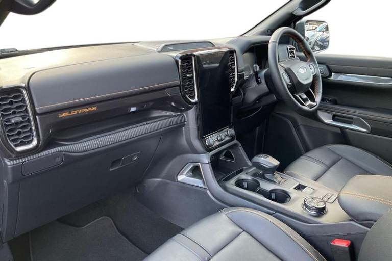 2025 Ford Ranger Wildtrak AUTO 3.0 EcoBlue V6 240ps 4x4 Double Cab Pick Up, 20inch ALLOYS, C Pick...