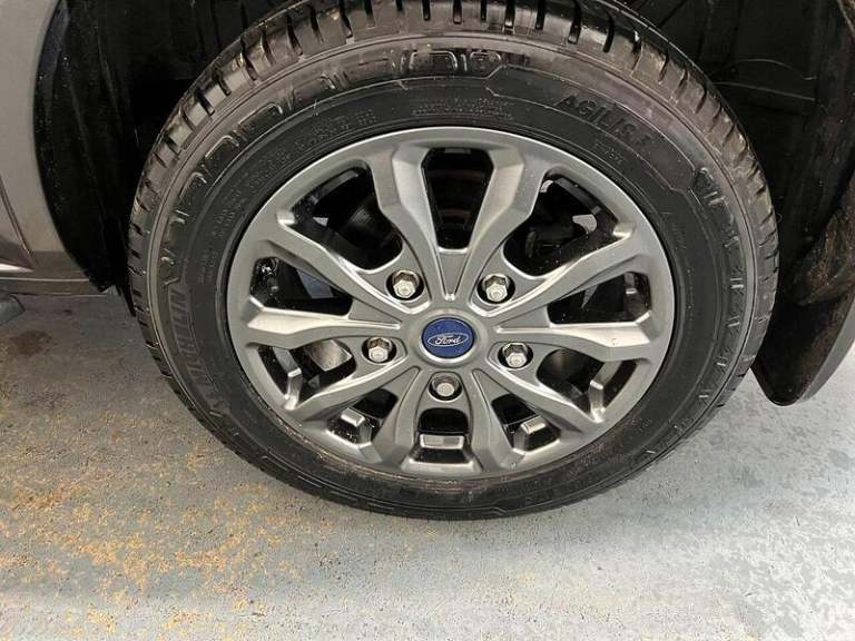 2022 Ford Tourneo Custom 2.0 EcoBlue Hybrid 185ps L/R 8 Seater Titanium X MPV DIESEL Manual