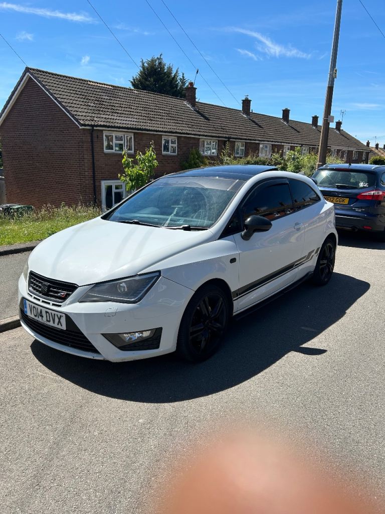 Seat, IBIZA, Hatchback, 2014, Semi-Auto, 1390 (cc), 3 doors