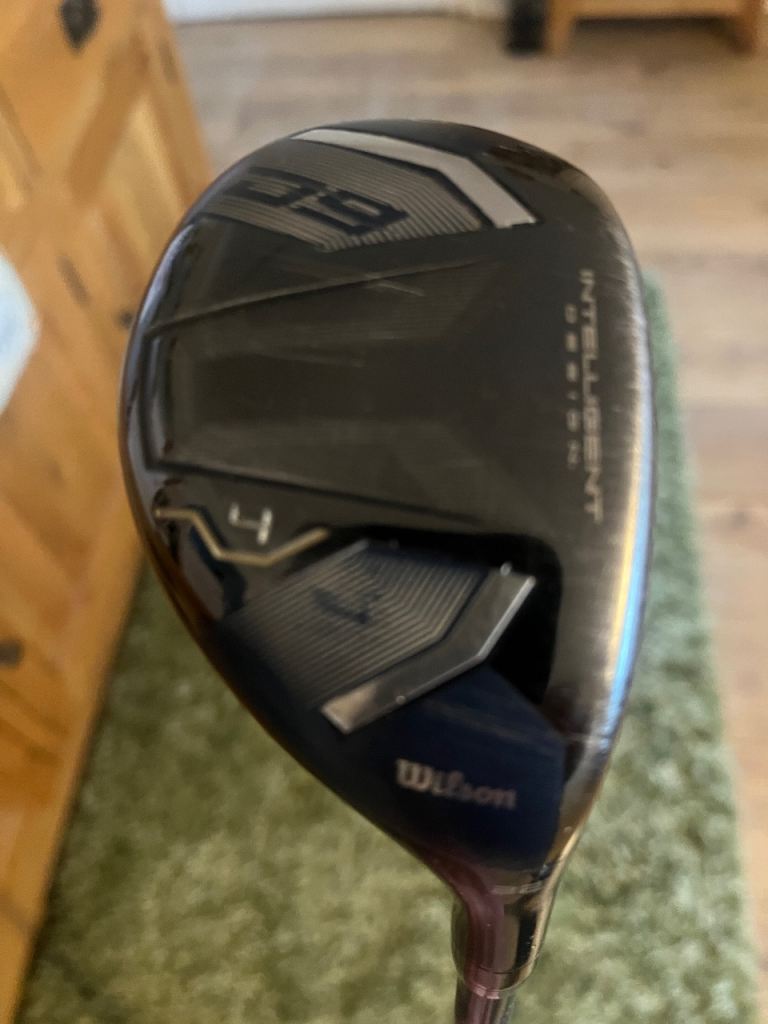 Wilson Staff D9 4 Hybrid 22 Degree
