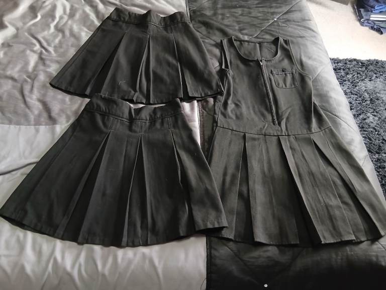 School skirts/pinafore 8-9