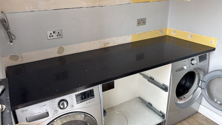 Kitchen Samsung Granite Worktop 718mm x 2040mm x 30mm