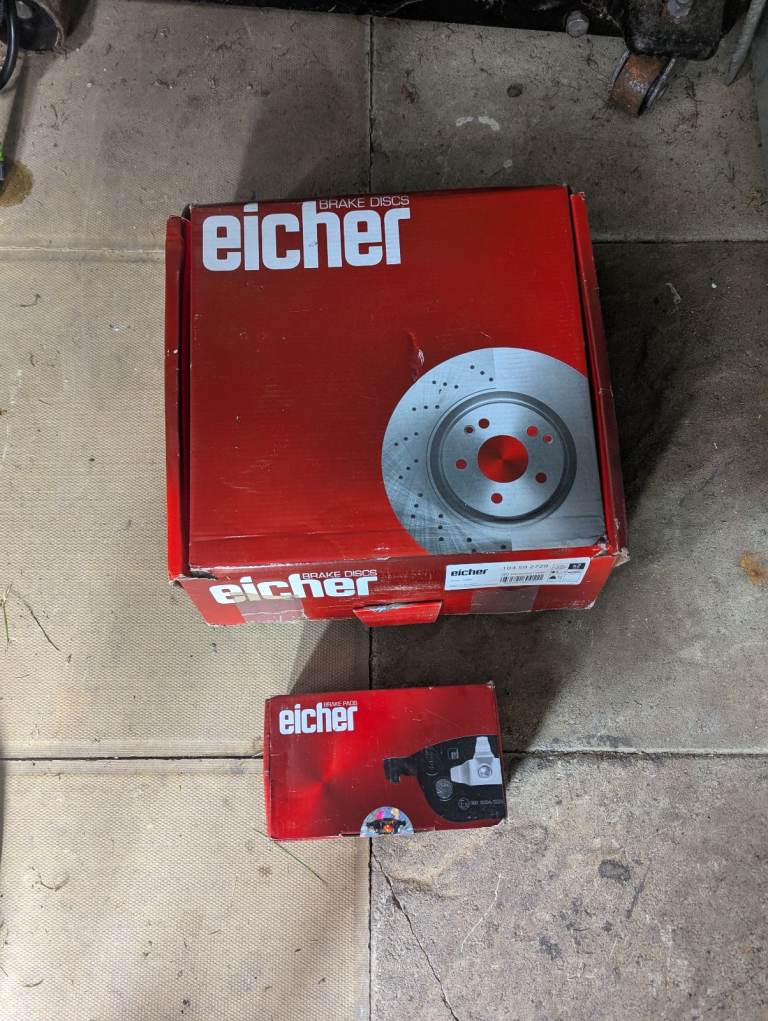 Ford Puma discs and pads