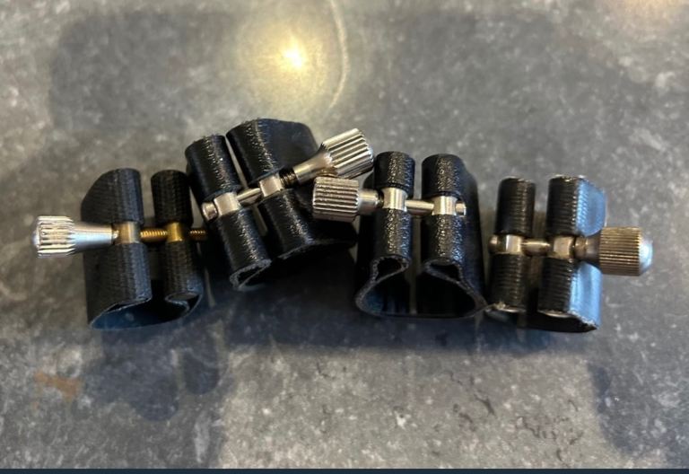 ALTO SAXOPHONE MOUTHPIECE AND CLARINET LIGATURES