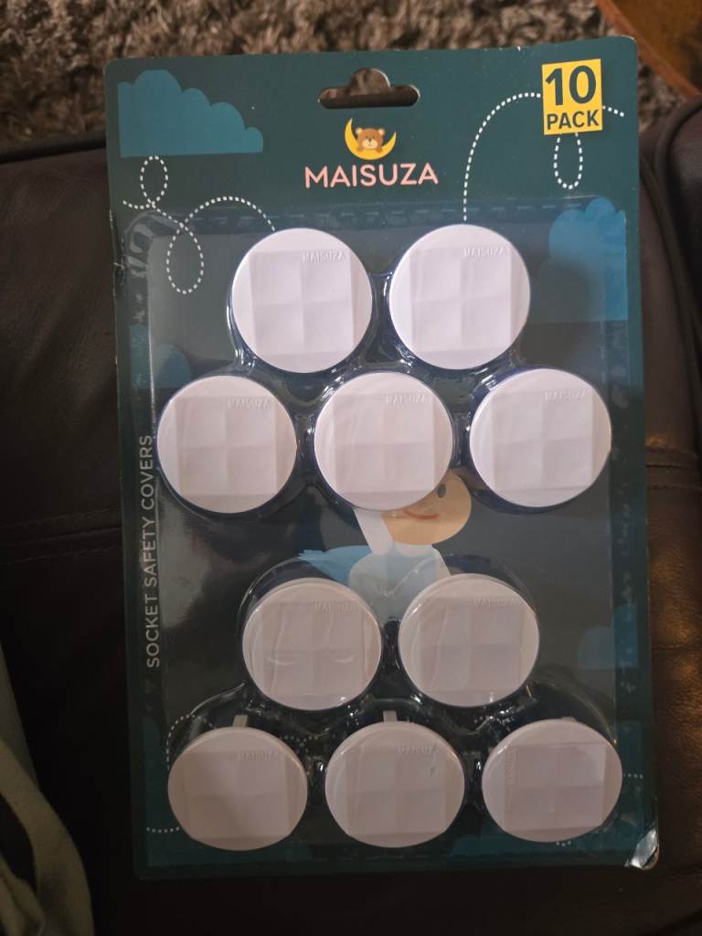 image for Maisuza plug protectors