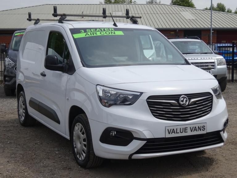 2022 (72) VAUXHALL COMBO CARGO SPORTIVE 1.5 L1 H1 (SWB) 2000 - [A/C] - FSH