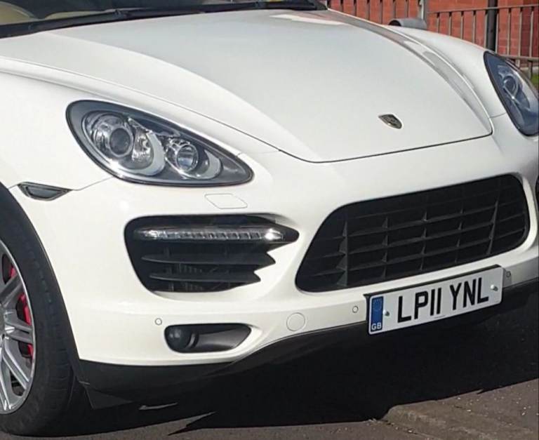 Porsche Cayenne Twin Turbo v8 2011