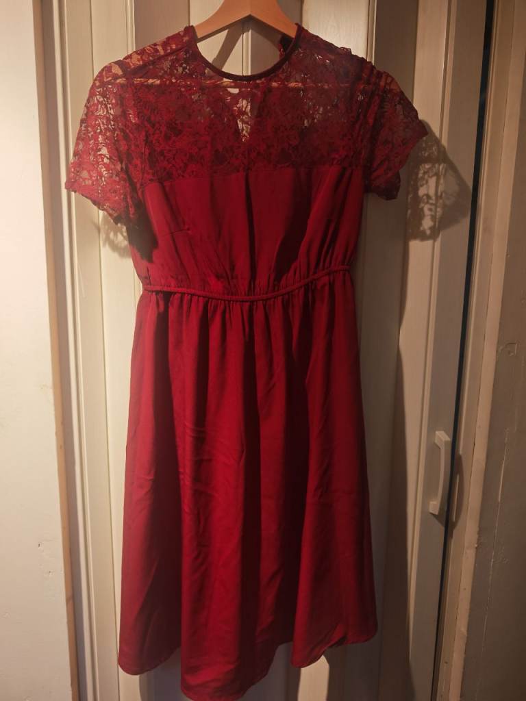 New look maternity party dress