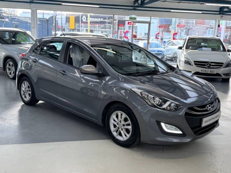 2013 Hyundai i30 1.6 CRDi Blue Drive Active 5dr HATCHBACK DIESEL Manual