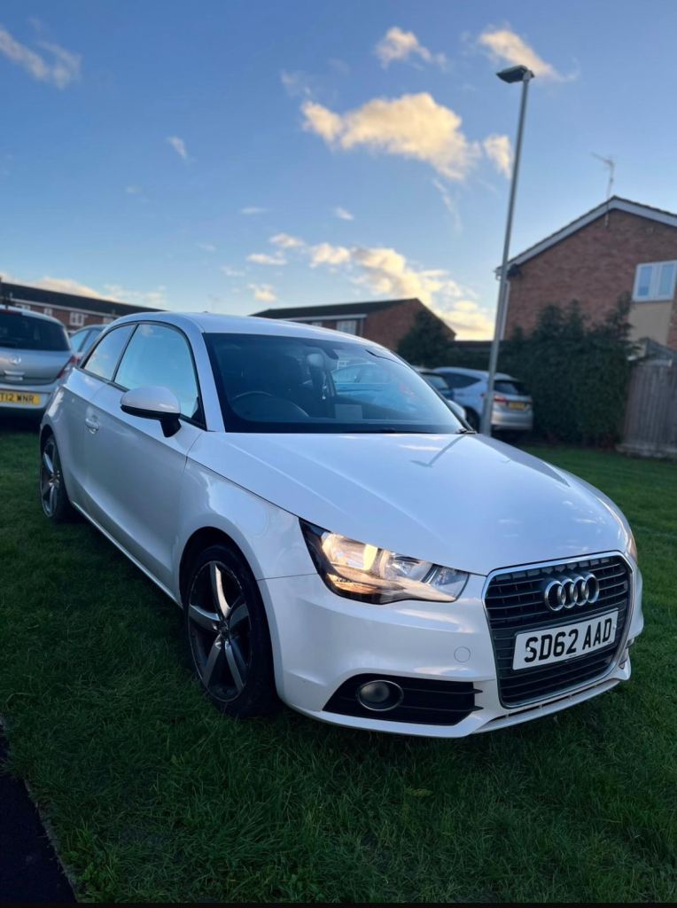 Audi, A1, Hatchback, 2012, Manual, 1390 (cc), 3 doors