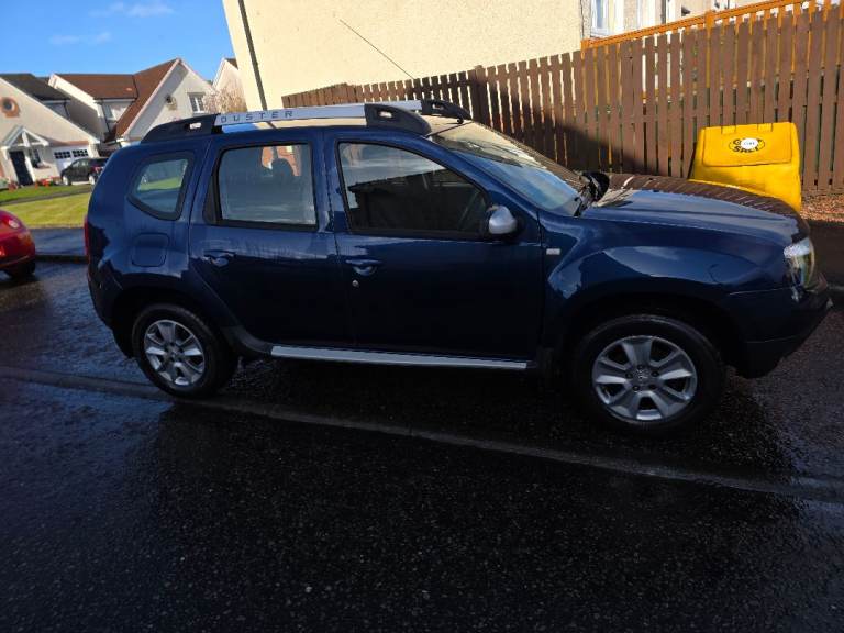 2015 Dacia Duster laureate dci