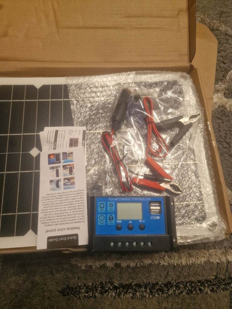 New solar panel 12v for caravan or camping 