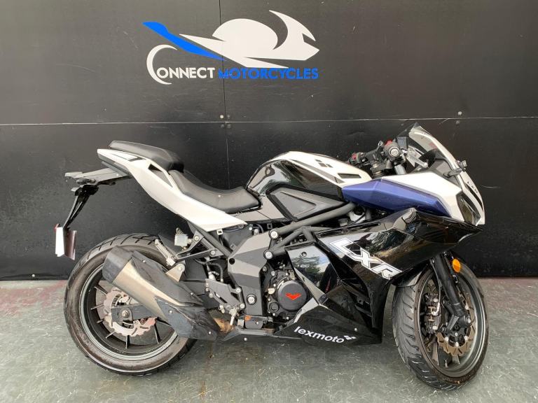 HONDA CBR 125 R-F 2015 PROJECT BIKE LEARNER LEGAL 1 OWNER LOW MILEAGE 