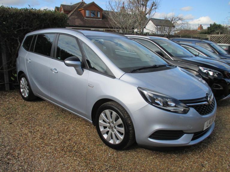 2017 Vauxhall Zafira 1.4T Design 5dr MPV PETROL Manual