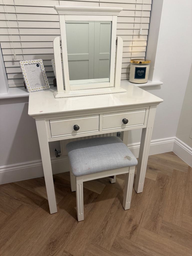 White Dressing Table - Mirror and Stool Set