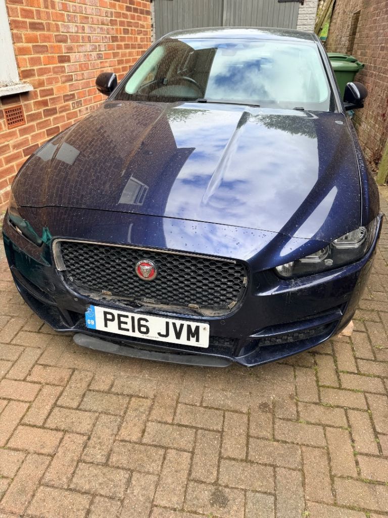 Jaguar, XE, Saloon, 2016, Other, 1999 (cc), 4 doors