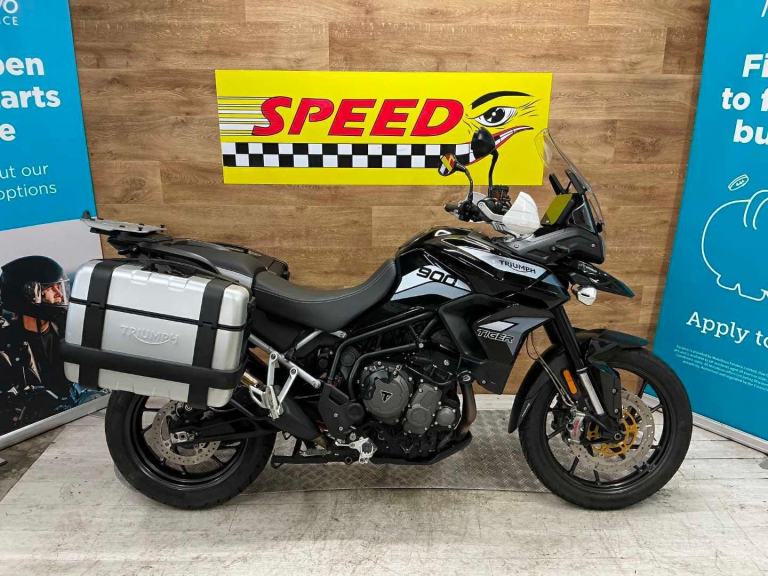 Triumph Tiger 900 GT Pro