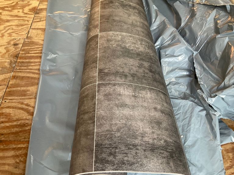 New black tile vinyl 2.05 x 2m 