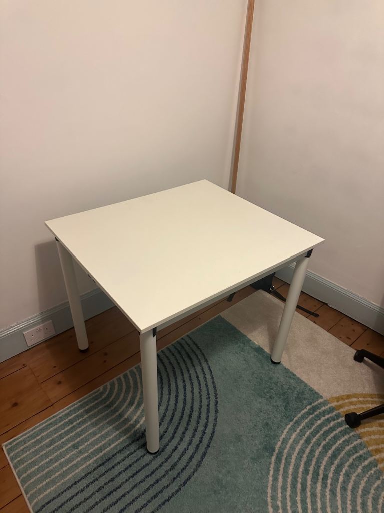 Collapsible office desk