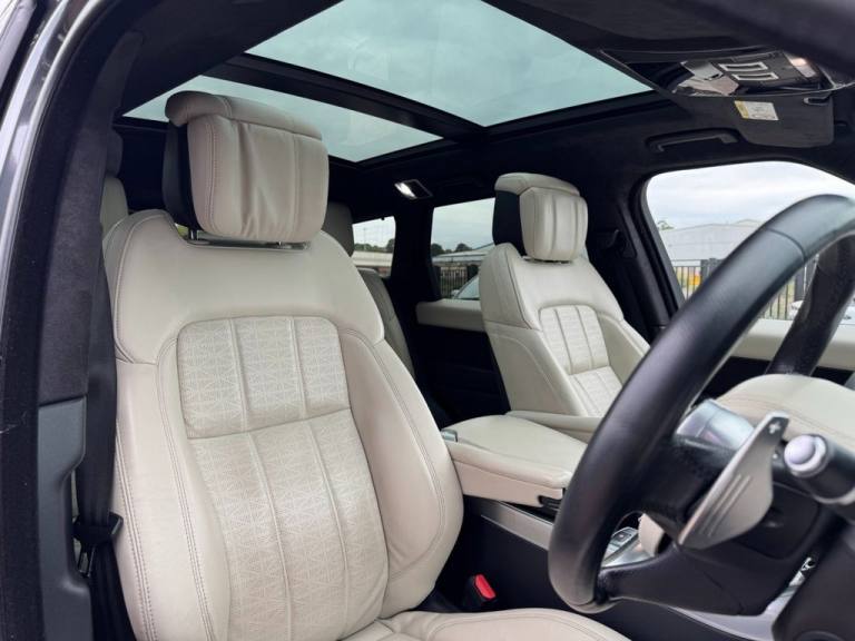 2018 Land Rover Range Rover Sport 3.0 SD V6 Autobiography Dynamic SUV 5dr Diesel Auto 4WD Euro 6 ...