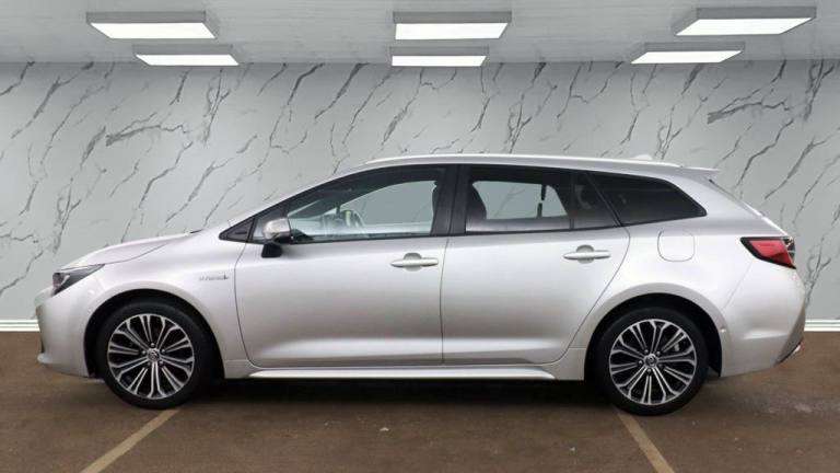 2019 Toyota Corolla 1.8 VVT-h Design Touring Sports 5dr Petrol Hybrid CVT Euro 6 (s/s) (122 ps) E...