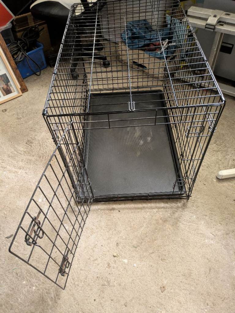 Large dog crate with tray