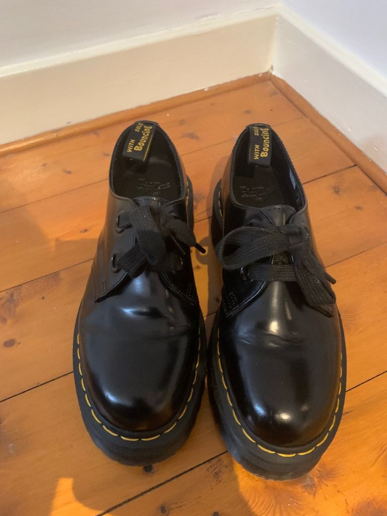 Dr. Martens Black Patent Leather Flats – Good Condition