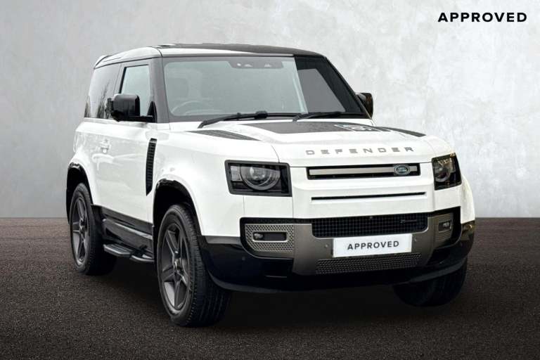 2023 Land Rover Defender 90 3.0 D250 X-Dynamic SE 3dr SUV DIESEL Automatic