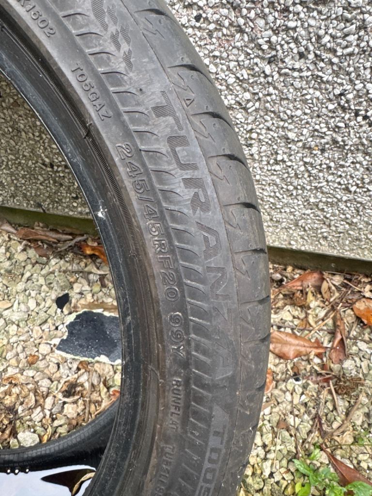 Bridgestone runflat tyre brand new ordered wrong size paid £280 