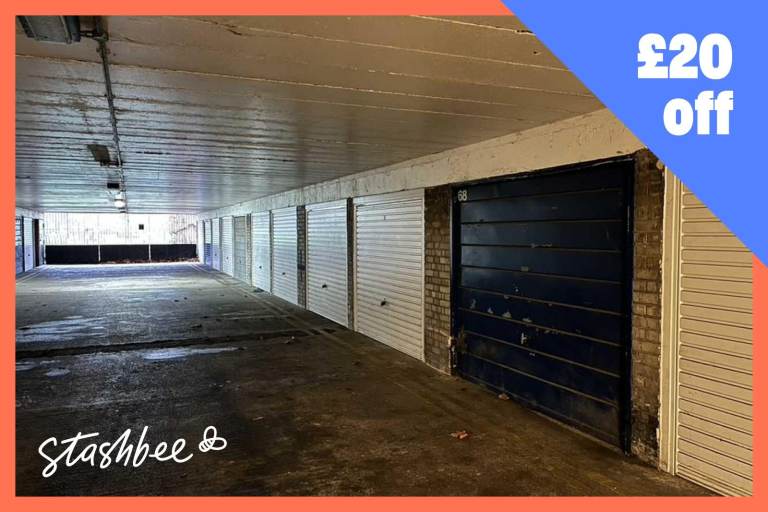 Garage to rent in London (E8) | Stashbee