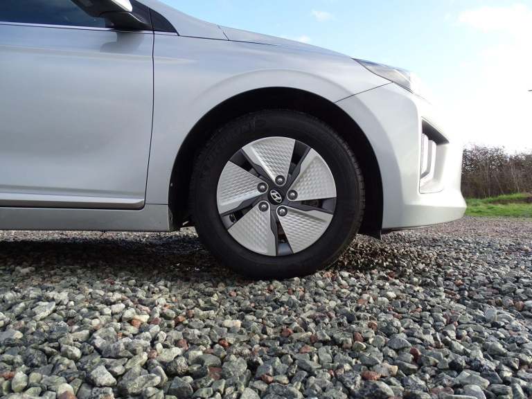 2022 Hyundai IONIQ 1.6 h-GDi Premium DCT Euro 6 (s/s) 5dr HATCHBACK Petrol/Electric Hybrid Automatic