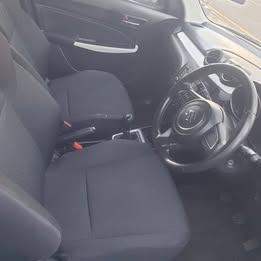 Suzuki, SWIFT, Hatchback, 2018, Manual, 1242 (cc), 5 doors