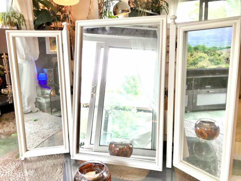 White triple adjustable dressing table mirror, stand alone, tilting action 