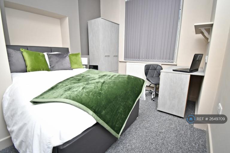 1 bedroom in Coal Clough Lane, Burnley, BB11 (#2649709)