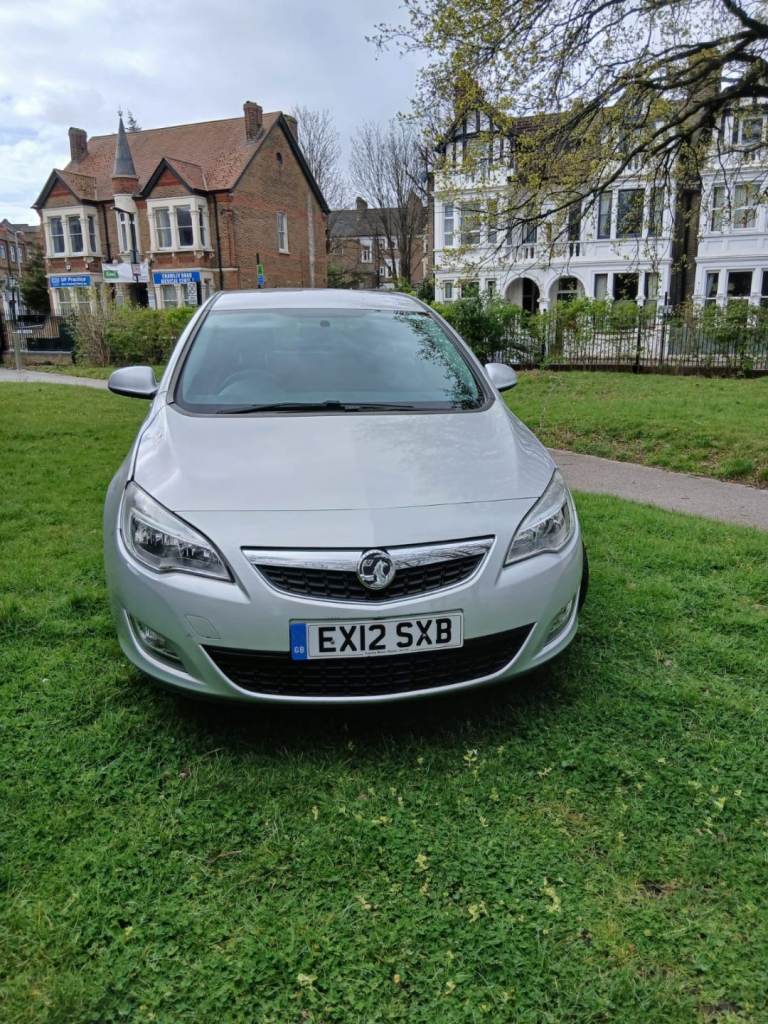 2012 vauxhall astra low mileage 