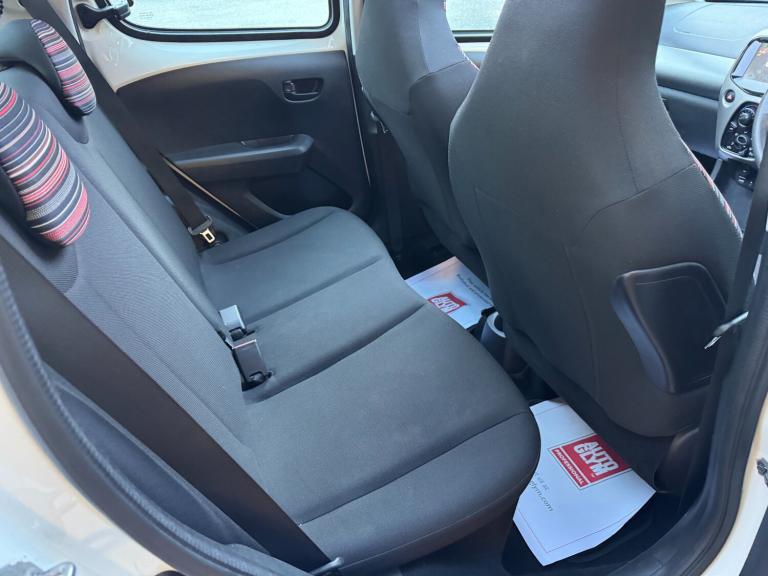 2015 Citroen C1 1.2 PureTech Feel 5dr HATCHBACK Petrol Manual