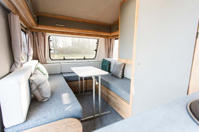 Freedom Jetstream Twin Sport Flare | Small 2 Berth Caravan with Shower