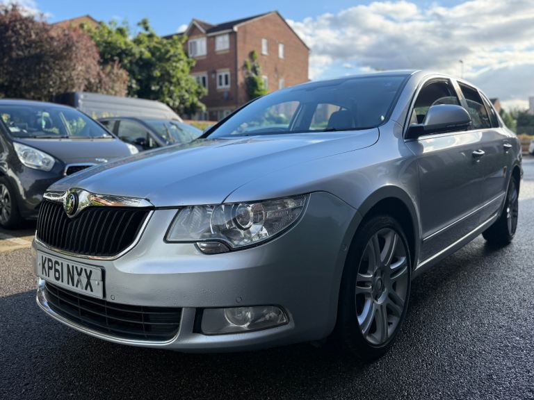 Skoda, SUPERB, Hatchback, 2011, Manual, 1798 (cc), 5 doors