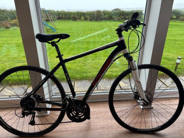 Forme Peak Trail Hybrid Bike -Good Condition