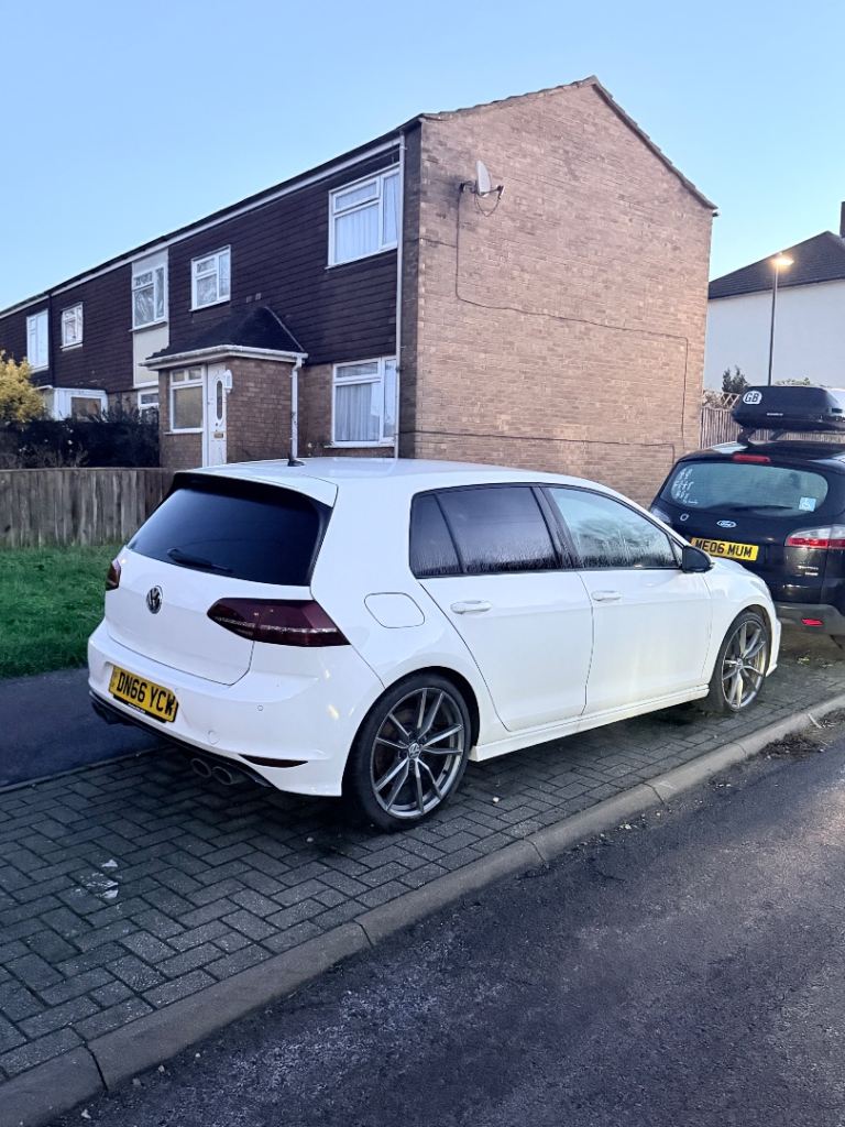 Volkswagen, GOLF, Hatchback, 2016, Manual, 1984 (cc), 5 doors