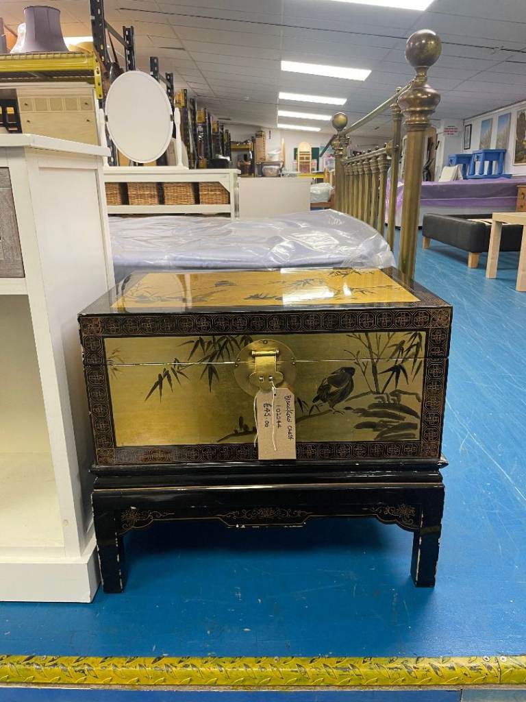 Chinese Style Black & Gold Chest TCL Reuse 102044