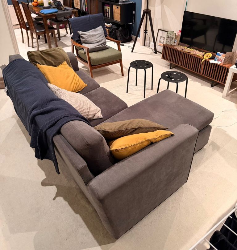 L shaped sofa