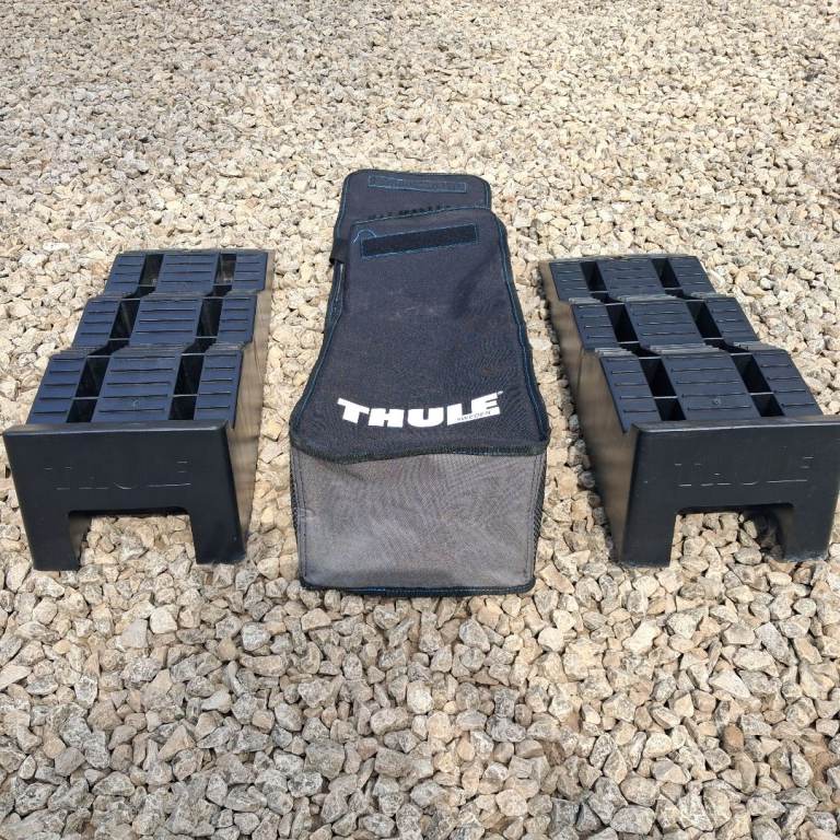 Thule Levelling Ramps