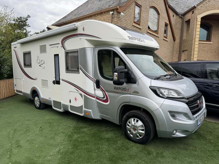 2015 FIAT RAPIDO 7065FF DESIGN MOTORHOME GENUINE 3500 MILES! LONG MOT STUNNING!!
