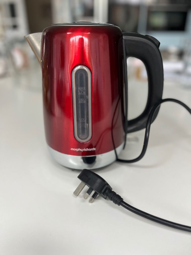 Morphy Richards Red Kettle - Good Condition