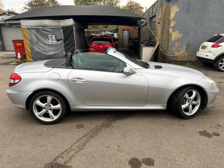 2005 Mercedes-Benz SLK 3.5 SLK350 2dr CONVERTIBLE Petrol Automatic