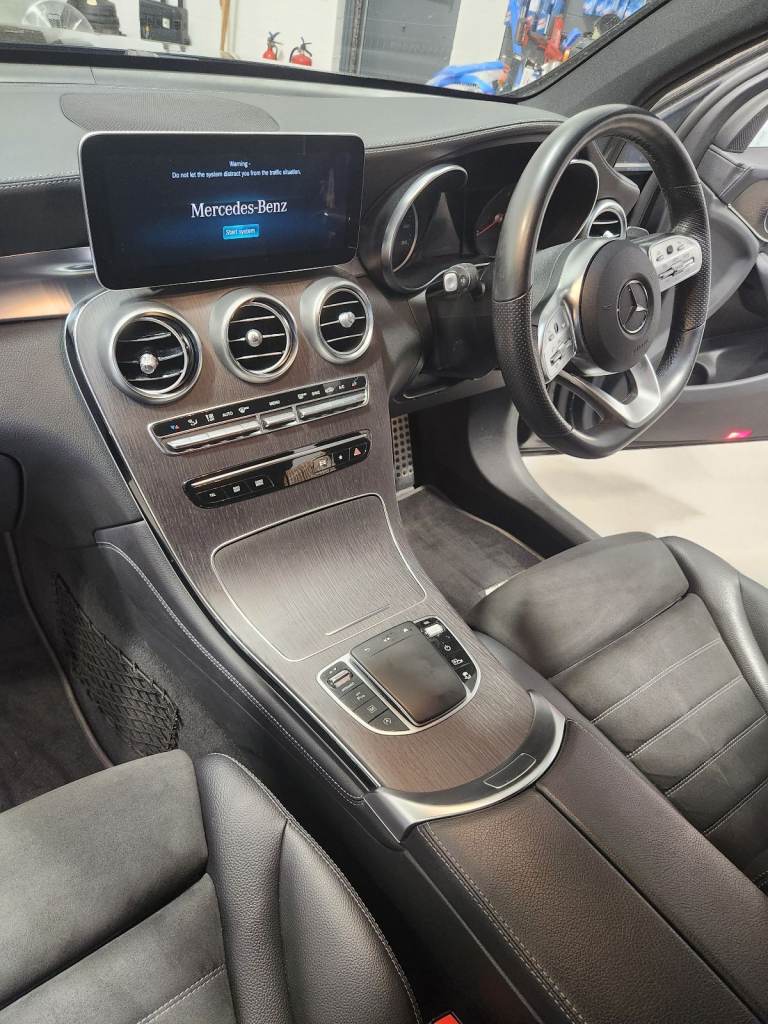 Mercedes-Benz, GLC COUPE, Coupe, 2019, Semi-Auto, 1950 (cc), 4 doors